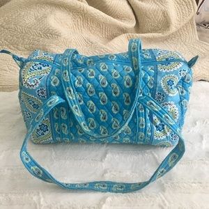 Vera Bradley duffel bag